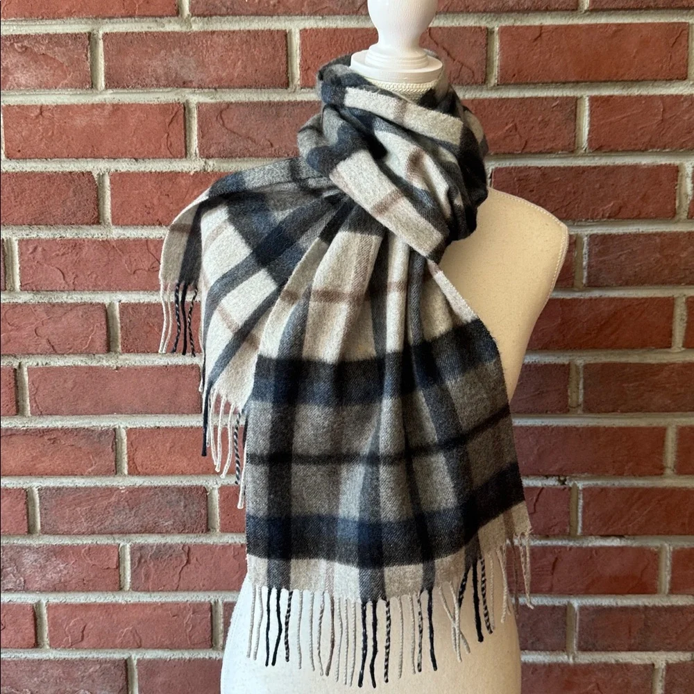 Nordstrom 100% Cashmere Plaid Fringe Scarf 11.5”x78” NEW